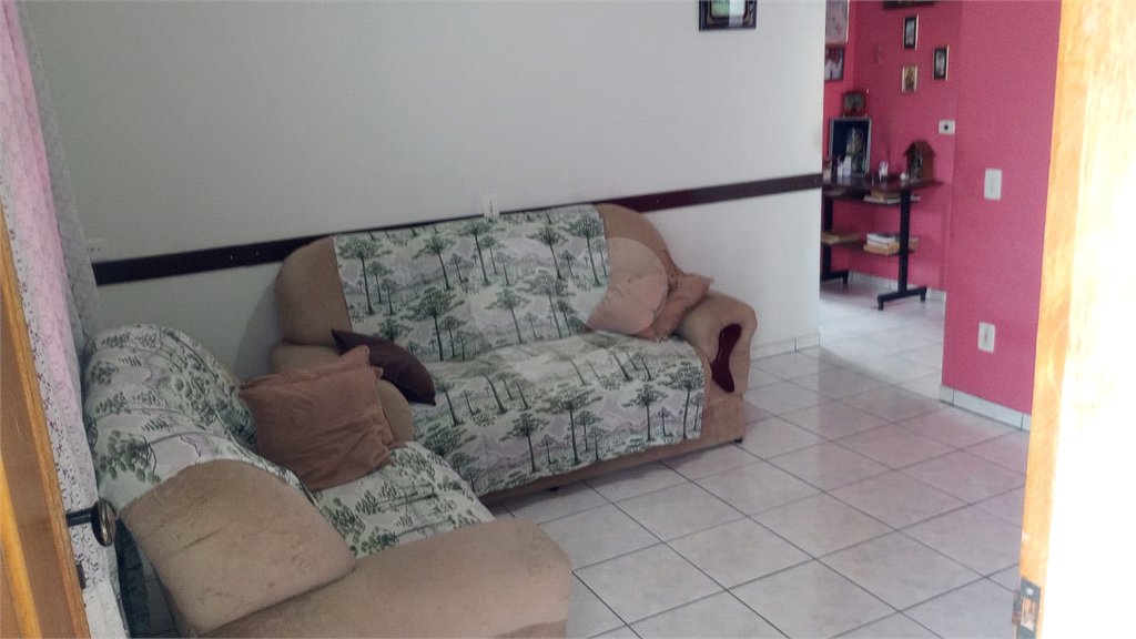 Casa à venda com 3 quartos em Colina dos Pinheiros, Valinhos, SP