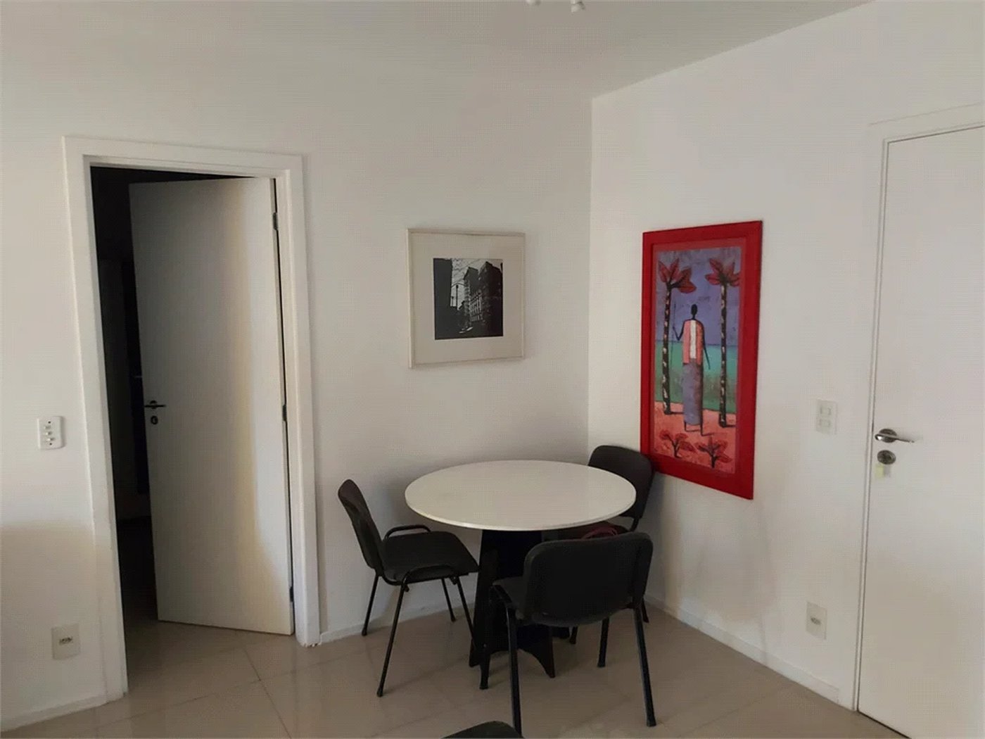 Apartamento à venda com 1 suíte em Jardim Leonor, São Paulo, SP