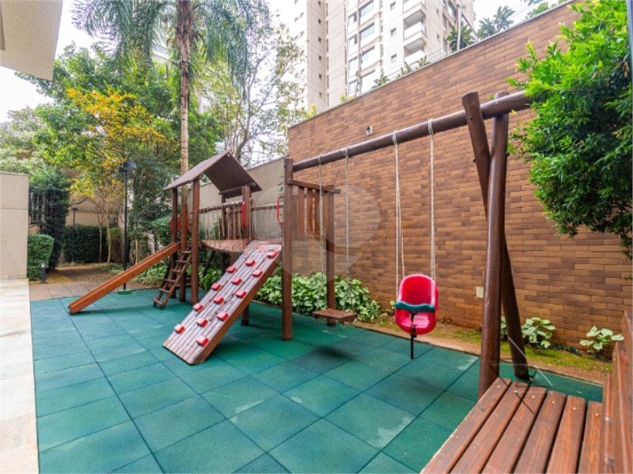 Apartamento à venda com 3 quartos, sendo 2 suítes,  em Perdizes, São Paulo, SP