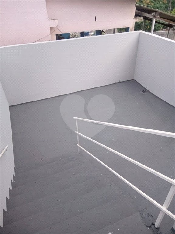 Casa à venda com 2 quartos, sendo 1 suíte, no Centro, Mairinque, SP