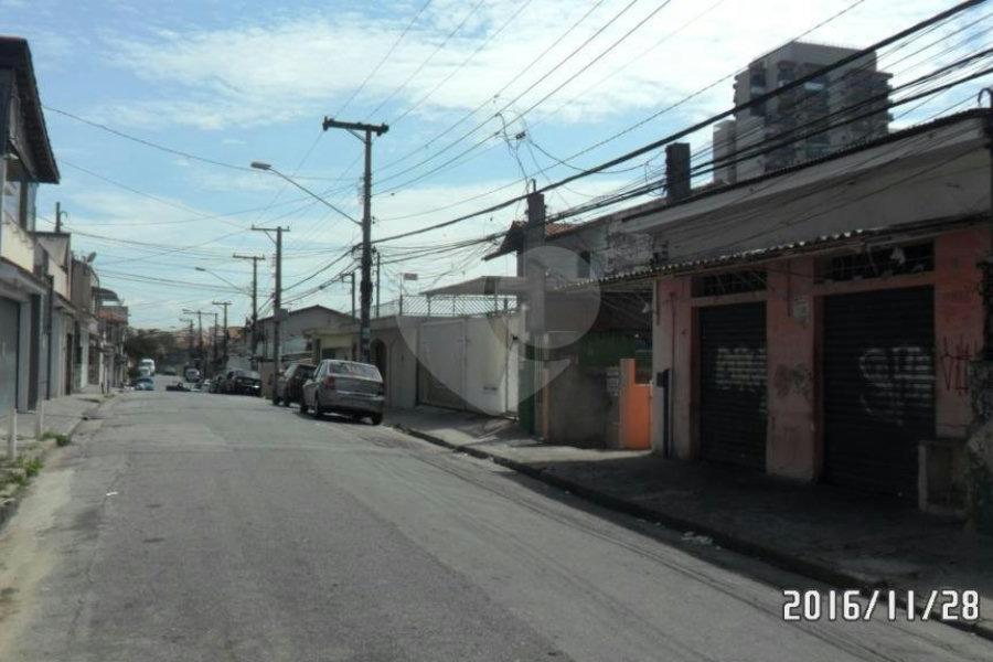 Terreno à venda com 1 suíte em Vila Nivi, São Paulo, SP