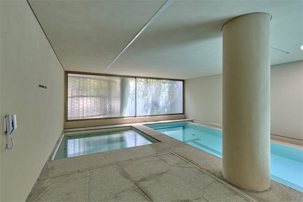 Apartamento à venda com 4 suítes em Vila Nova Conceição, São Paulo, SP