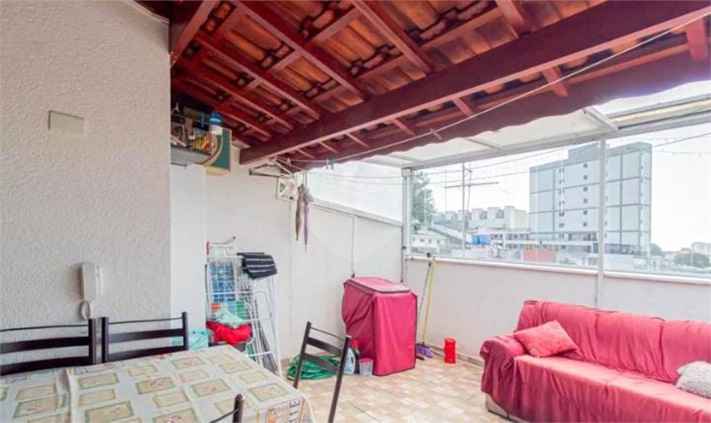 Casa à venda com 2 suítes no condomínio Residencial Flor de Lis, São Paulo - SP