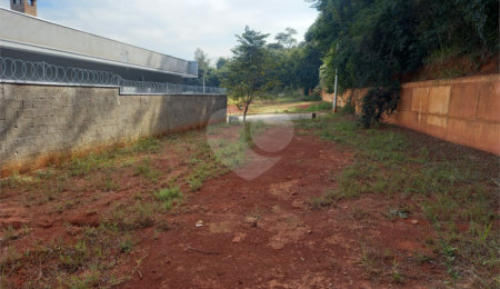 Terreno à venda no Centro, Araçoiaba da Serra, SP