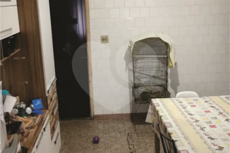 Sobrado à venda com 2 quartos em Vila Nivi, São Paulo, SP