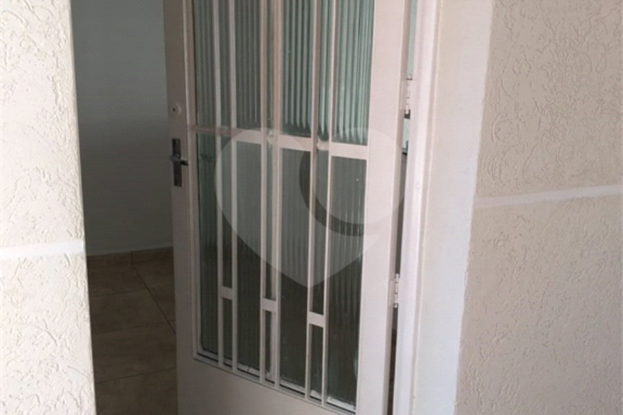 Sobrado à venda com 3 quartos, sendo 1 suíte, em Vila Mazzei, São Paulo, SP