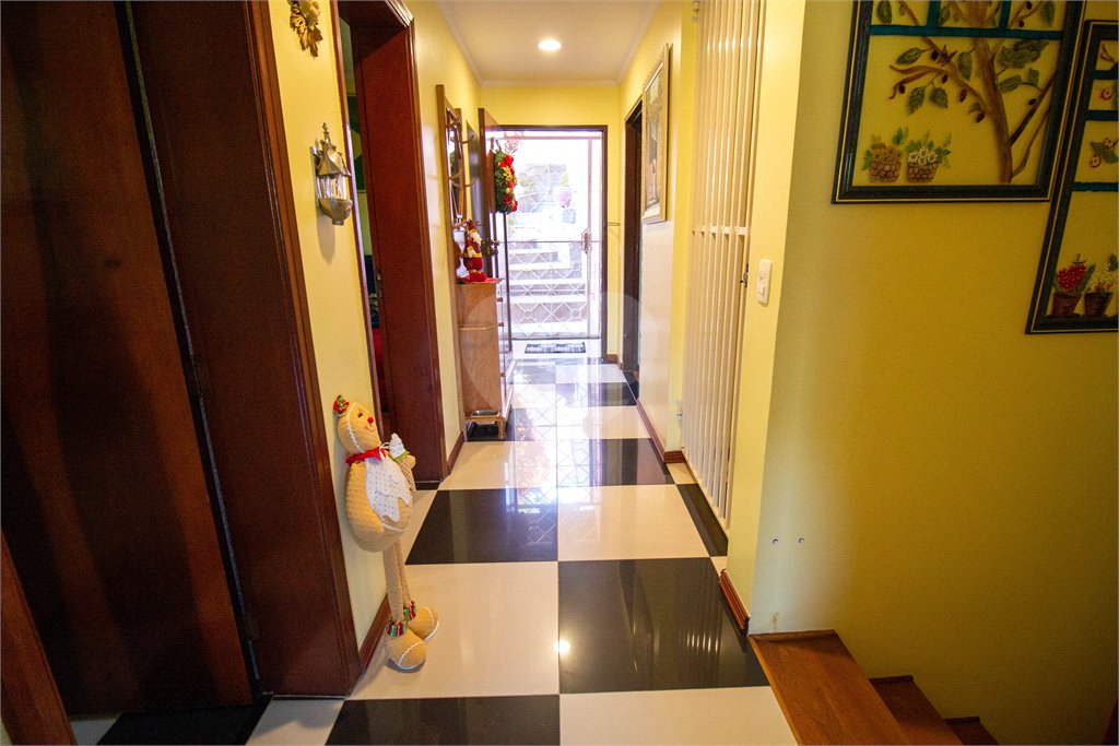 Casa à venda ou para alugar com 4 quartos, sendo 1 suíte, no Centro, São Roque, SP
