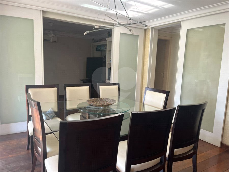 Apartamento à venda com 3 suítes em Real Parque, São Paulo, SP