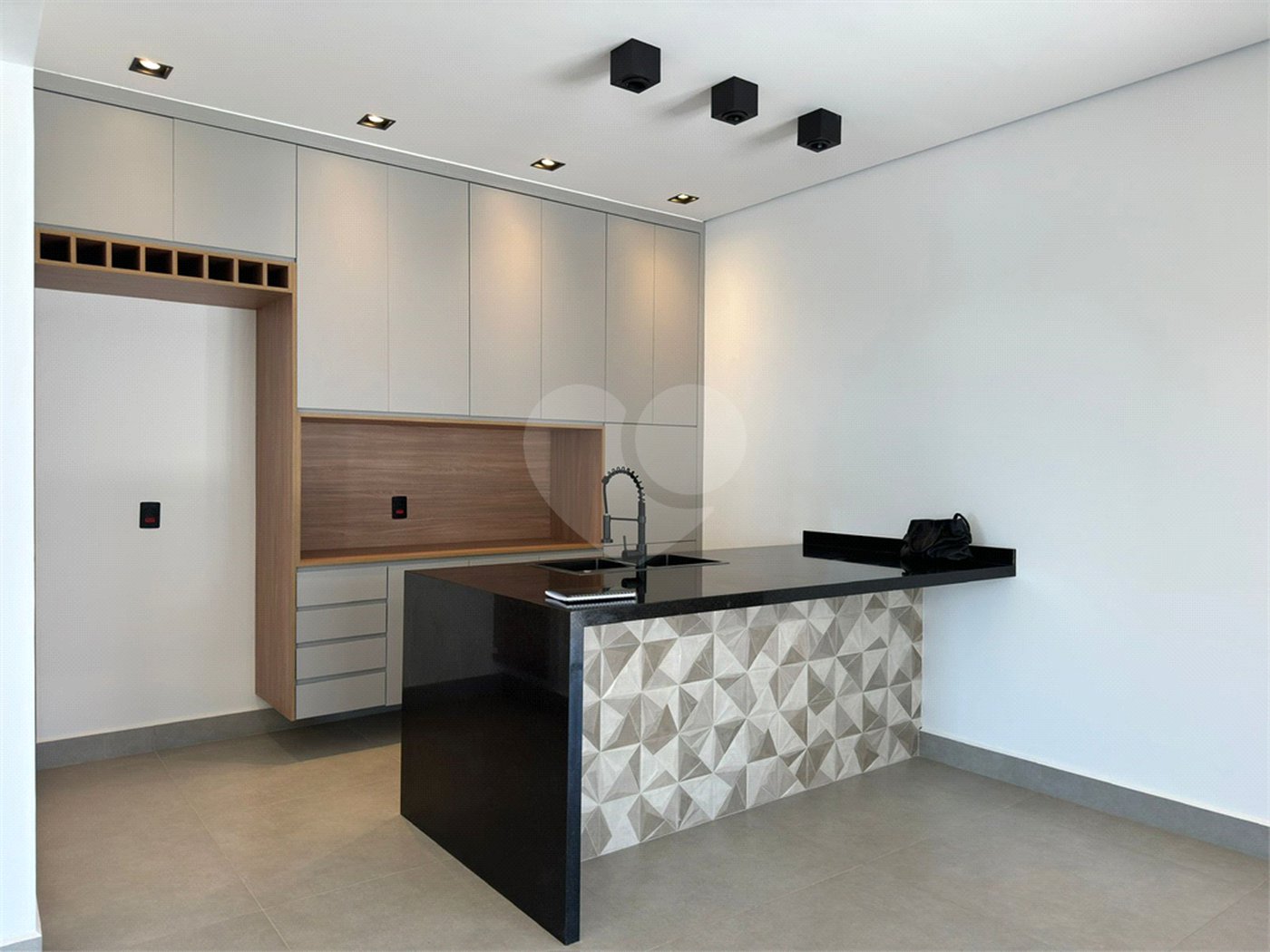 Casa à venda com 4 suítes em Condomínio Residencial Campos do Conde, Bragança Paulista, SP