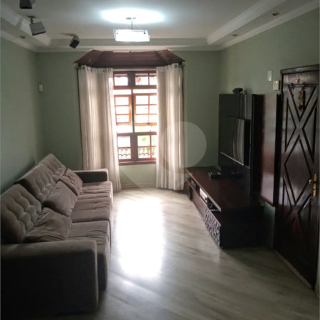 Casa à venda com 3 quartos, sendo 1 suíte,  em Parque Renato Maia, Guarulhos, SP