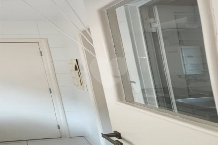 Apartamento à venda com 3 suítes em Perdizes, São Paulo, SP