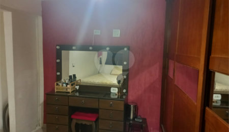 Sobrado à venda com 3 quartos em Santana, São Paulo, SP