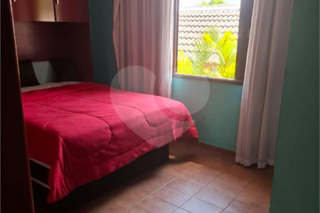 Sobrado à venda com 4 quartos, sendo 2 suítes,  em Campestre, Santo André, SP