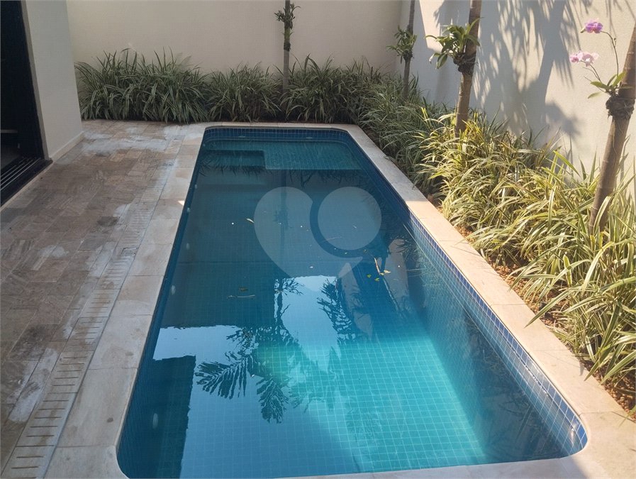 Casa à venda com 3 suítes em Jardim Salto Grande, Araraquara, SP