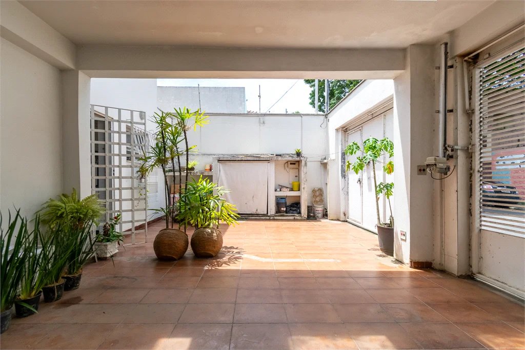 Sobrado à venda com 3 suítes em Brooklin Paulista, São Paulo, SP