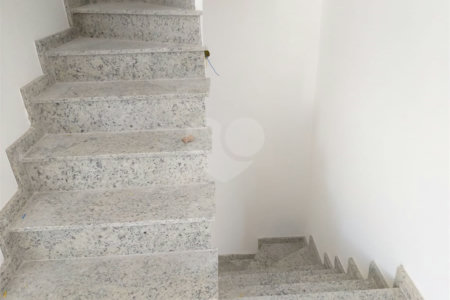 Casa à venda com 2 suítes em Vila Gustavo, São Paulo, SP
