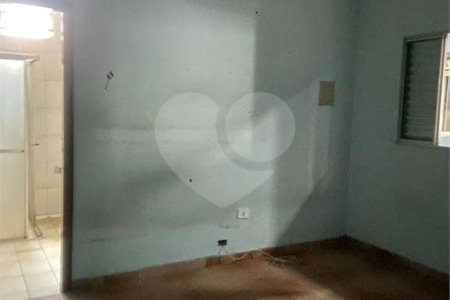 Sobrado à venda com 3 quartos, sendo 1 suíte, em Vila Matilde, São Paulo, SP