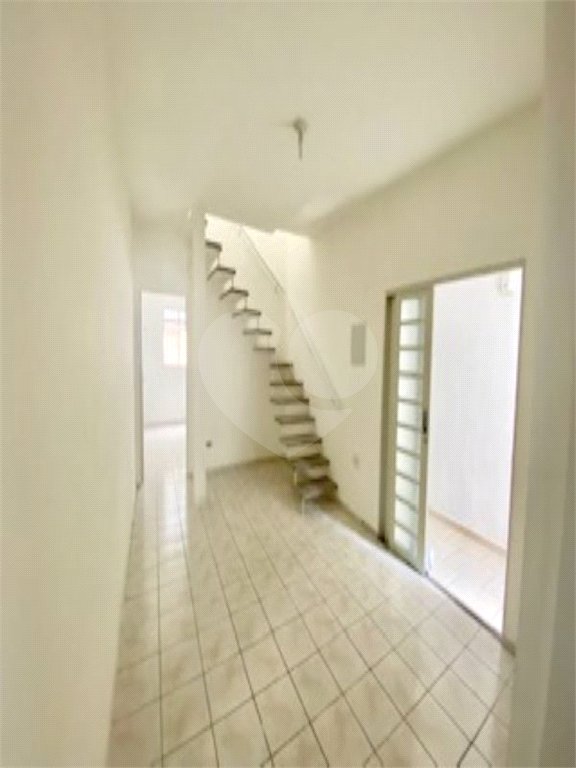 Sobrado à venda com 3 quartos, sendo 1 suíte, em Vila Guilherme, São Paulo, SP