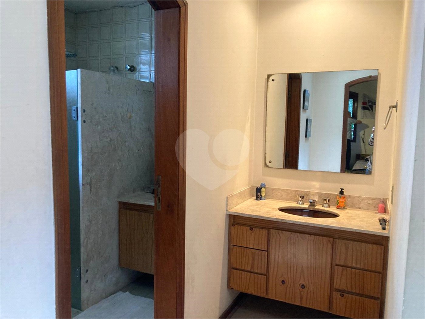 Casa à venda com 5 quartos, sendo 2 suítes, em Jardim Marajoara, São Paulo, SP