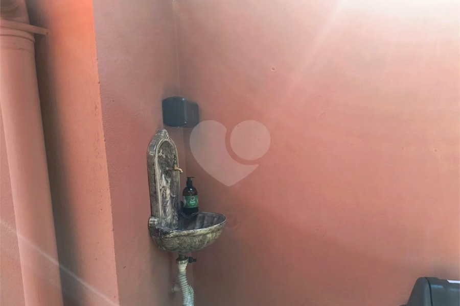 Prédio à venda em Roseira, Mairiporã, SP