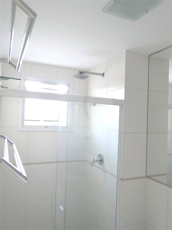 Apartamento para alugar com 3 quartos, sendo 1 suíte, em Vila Olímpia, São Paulo, SP
