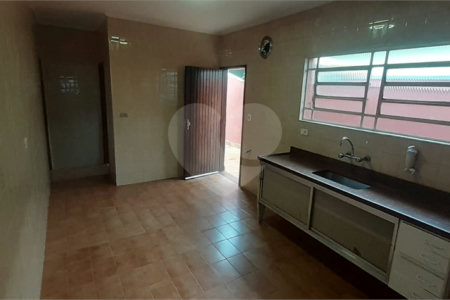 Casa à venda com 3 quartos, sendo 1 suíte, em Vila Gustavo, São Paulo, SP