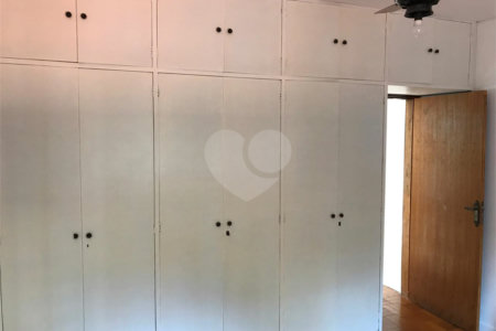 Sobrado à venda com 3 quartos, sendo 1 suíte, em Brooklin, São Paulo, SP