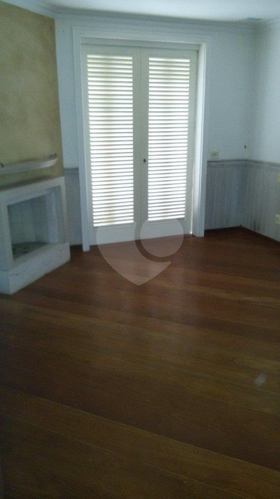 Casa à venda ou para alugar com 4 suítes no condomínio Chácara Francesa, São Paulo - SP