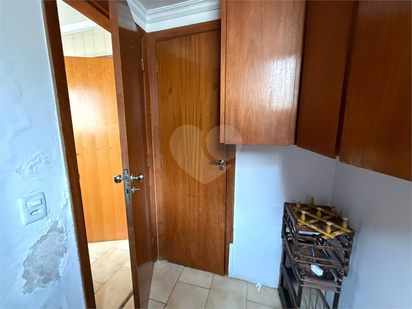 Apartamento à venda com 3 quartos, sendo 1 suíte, em Jardim Paulista, São Paulo, SP
