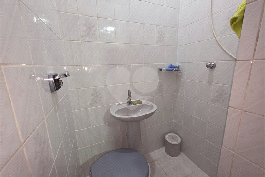 Sobrado à venda com 4 quartos, sendo 2 suítes, em Vila Nova Cachoeirinha, São Paulo, SP