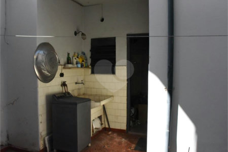 Sobrado à venda com 3 quartos, sendo 1 suíte, em Vila Clementino, São Paulo, SP