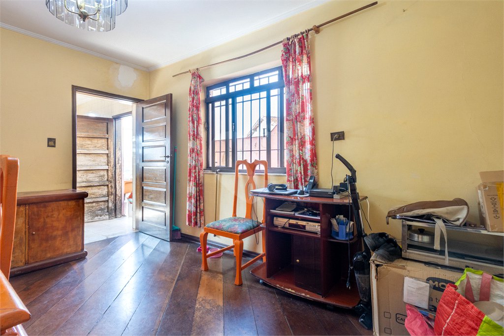 Sobrado à venda com 3 quartos em Vila Sônia, São Paulo, SP