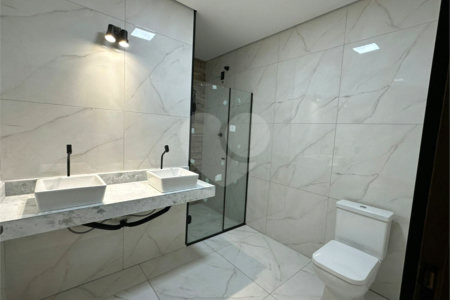 Casa à venda com 3 quartos, sendo 1 suíte, no condomínio Residencial Villagio Wanel, Sorocaba - SP