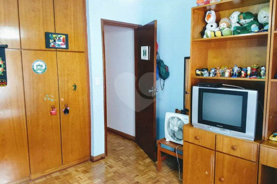 Sobrado à venda com 4 quartos, sendo 1 suíte, em Limão, São Paulo, SP