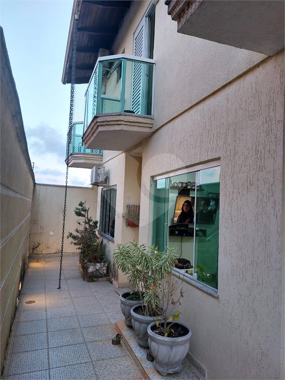 Casa à venda com 2 suítes no condomínio Villa Dell Victor, São Paulo - SP