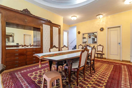Casa à venda com 3 quartos, sendo 1 suíte, em Jardim Paulista, São Paulo, SP
