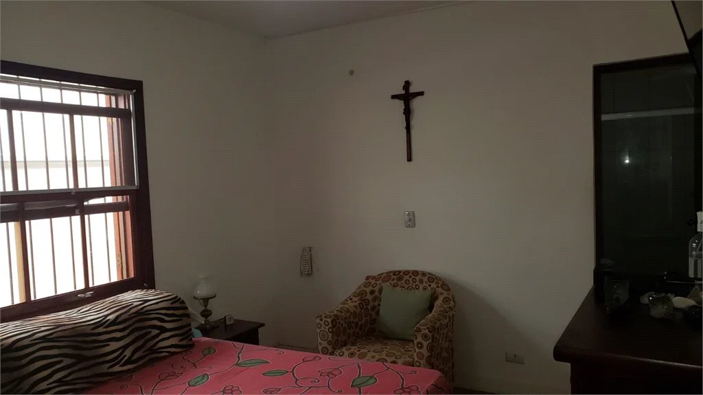Casa à venda com 3 quartos, sendo 1 suíte,  em Jardim Ester, São Paulo, SP