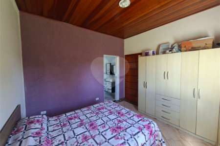 Casa à venda com 3 quartos, sendo 1 suíte,  em Tatetú, Alambari, SP