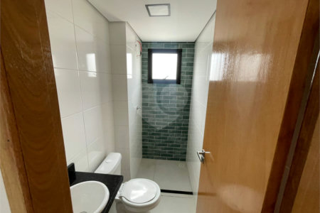 Apartamento à venda com 2 quartos em Vila Guilhermina, São Paulo, SP