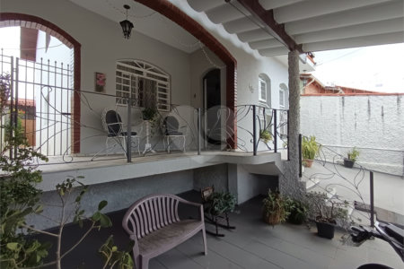 Casa à venda com 5 quartos, sendo 1 suíte, em Jardim São Paulo, Sorocaba, SP