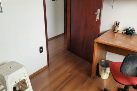 Casa à venda com 3 quartos, sendo 1 suíte, em Vila Tiradentes, São Paulo, SP