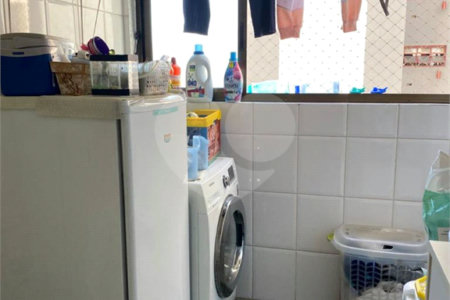 Apartamento à venda com 3 quartos, sendo 1 suíte, em Santa Teresinha, São Paulo, SP