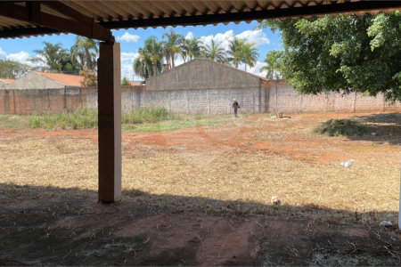Terreno à venda com 1 quarto em Vila Carolina, Itapetininga, SP
