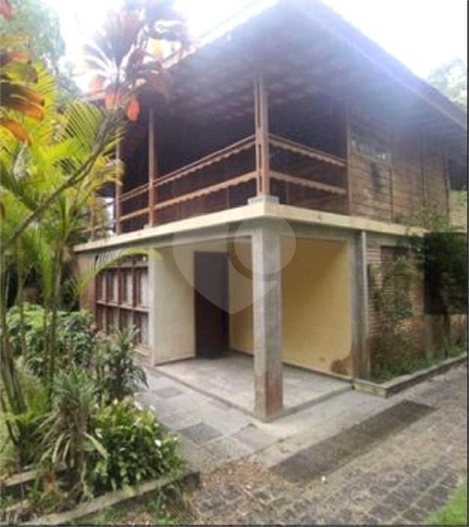 Casa à venda com 5 quartos, sendo 1 suíte, em Mantiqueira, Mairiporã, SP