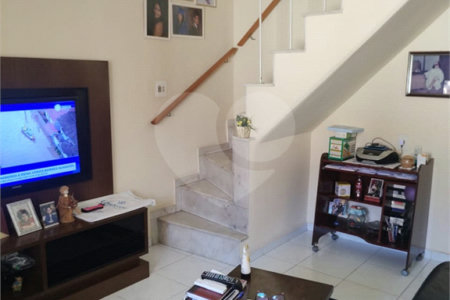 Sobrado à venda com 2 quartos em Vila Mazzei, São Paulo, SP