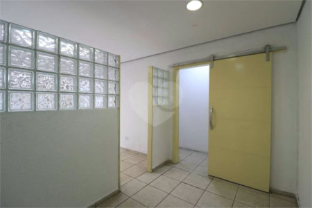 Casa à venda com 3 quartos em Santo Amaro, São Paulo, SP