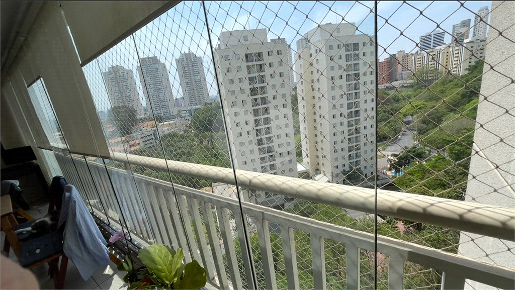 Apartamento à venda com 4 quartos, sendo 2 suítes,  em Lar São Paulo, São Paulo, SP