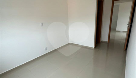 Apartamento à venda com 2 suítes em Atibaia Jardim, Atibaia, SP