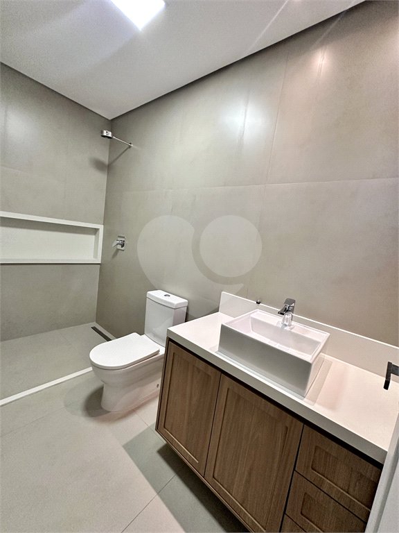 Casa à venda com 3 suítes no condomínio Residencial Florais Itália, Cuiabá - MT