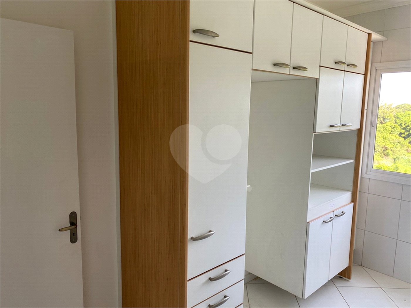 Apartamento à venda com 2 quartos, sendo 1 suíte, em Pinheirinho, Vinhedo, SP